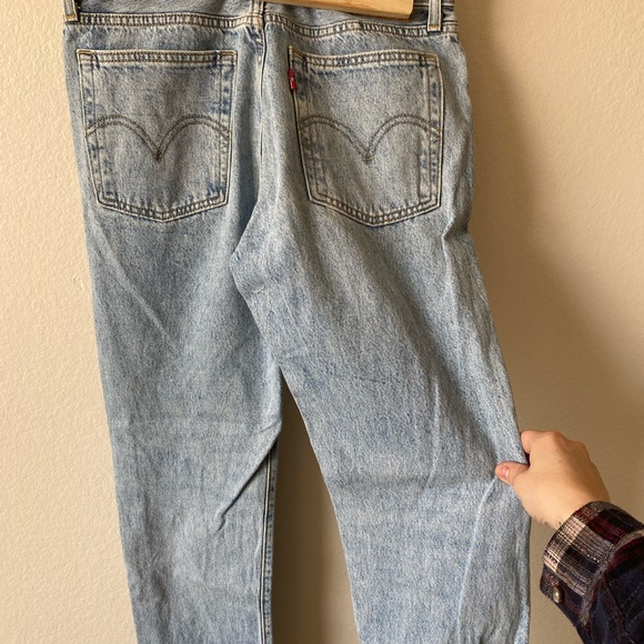 Levi Wedgie Straight Jeans - Picture 2 of 4